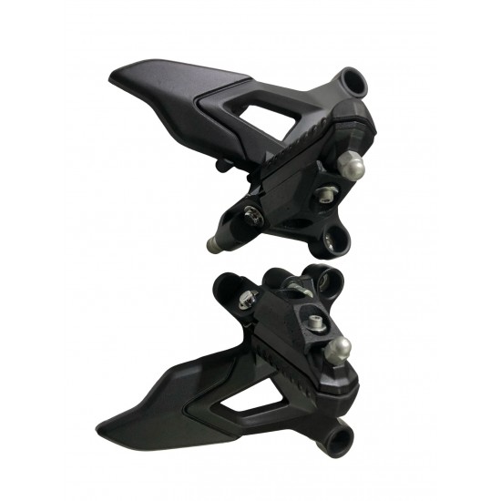 CFMOTO NK250 SR250 ÖN BASAMAK VE BRAKET TAKIM SAĞ SOL KOMPLE CFMOTO NK250 SR250 ÖN BASAMAK VE BRAKET TAKIM SAĞ SOL KOMPLE